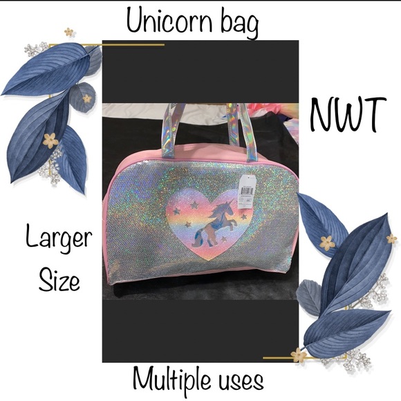 Unicorn overnight bag,NWT larger sized bag,perfect for travel,Kids overnight bag - Picture 1 of 12
